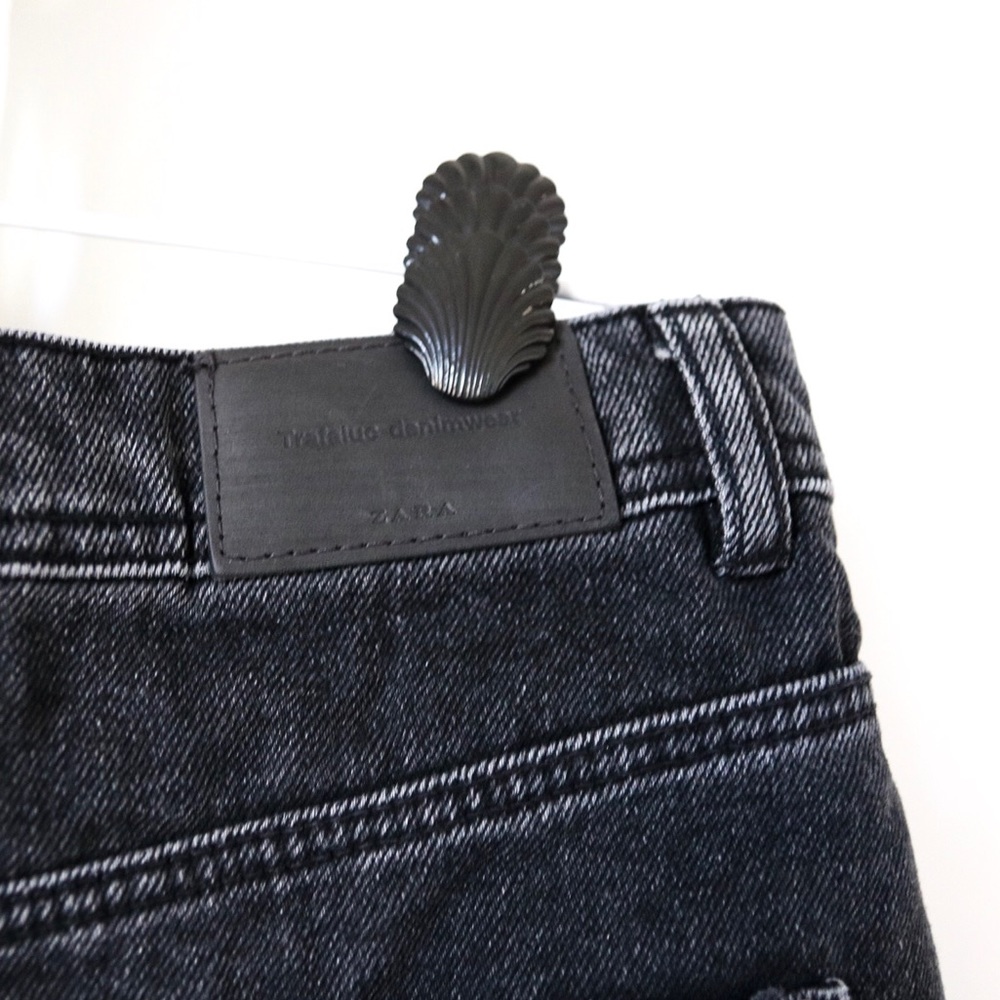 Black Zara Denim Mini Skirt - Picture 4 of 6